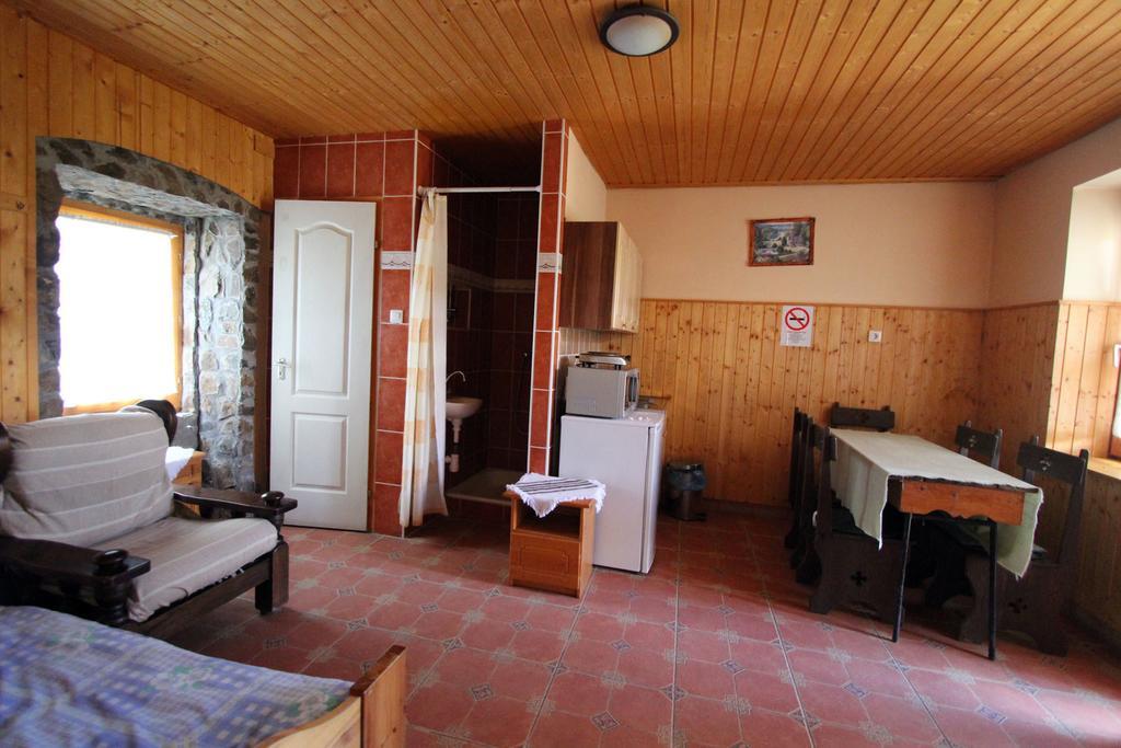 Toldi Vendégház Felsőtold Exterior foto