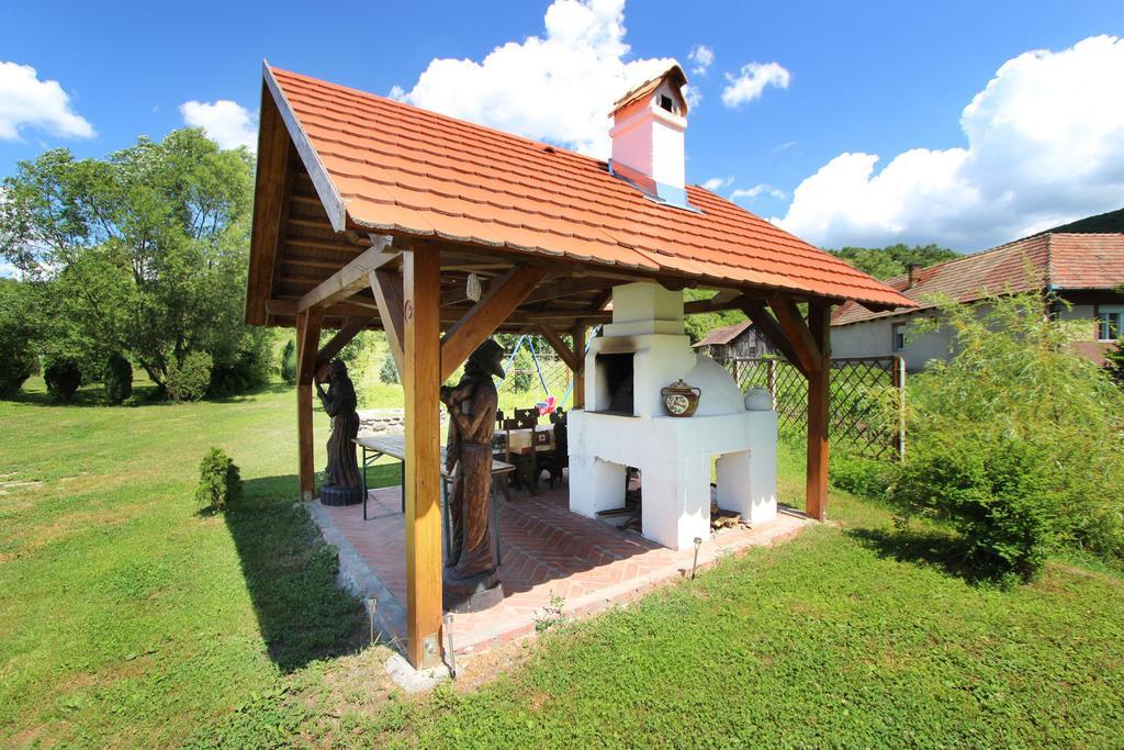 Toldi Vendégház Felsőtold Exterior foto