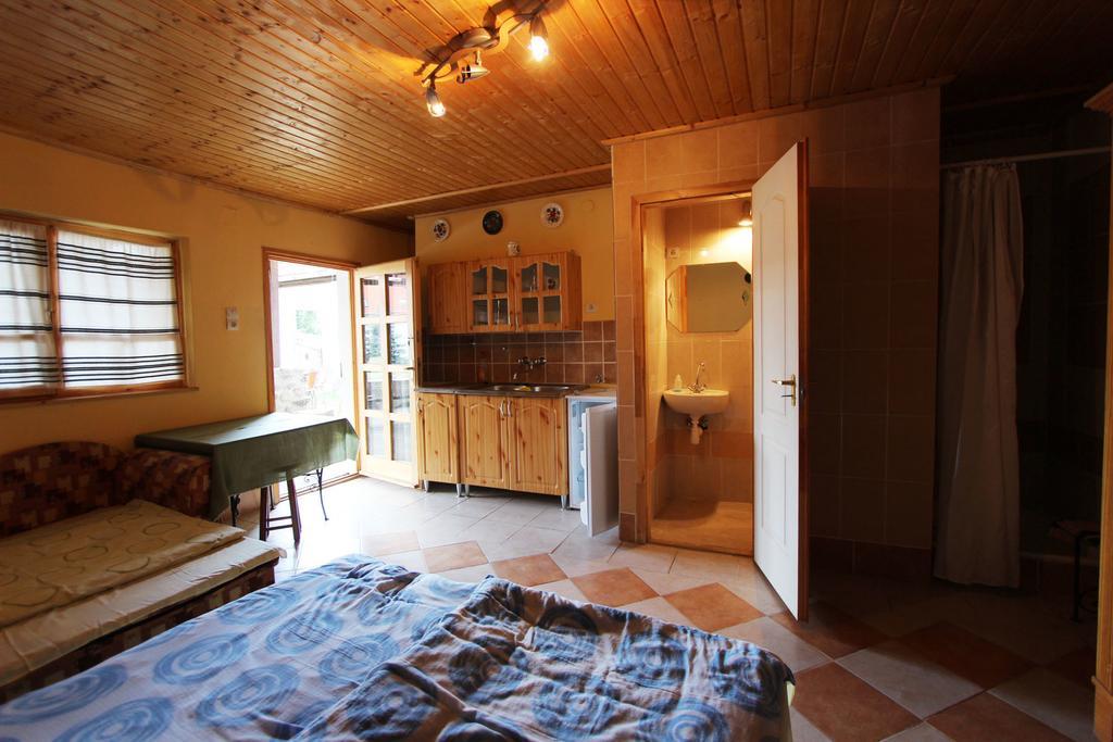 Toldi Vendégház Felsőtold Exterior foto
