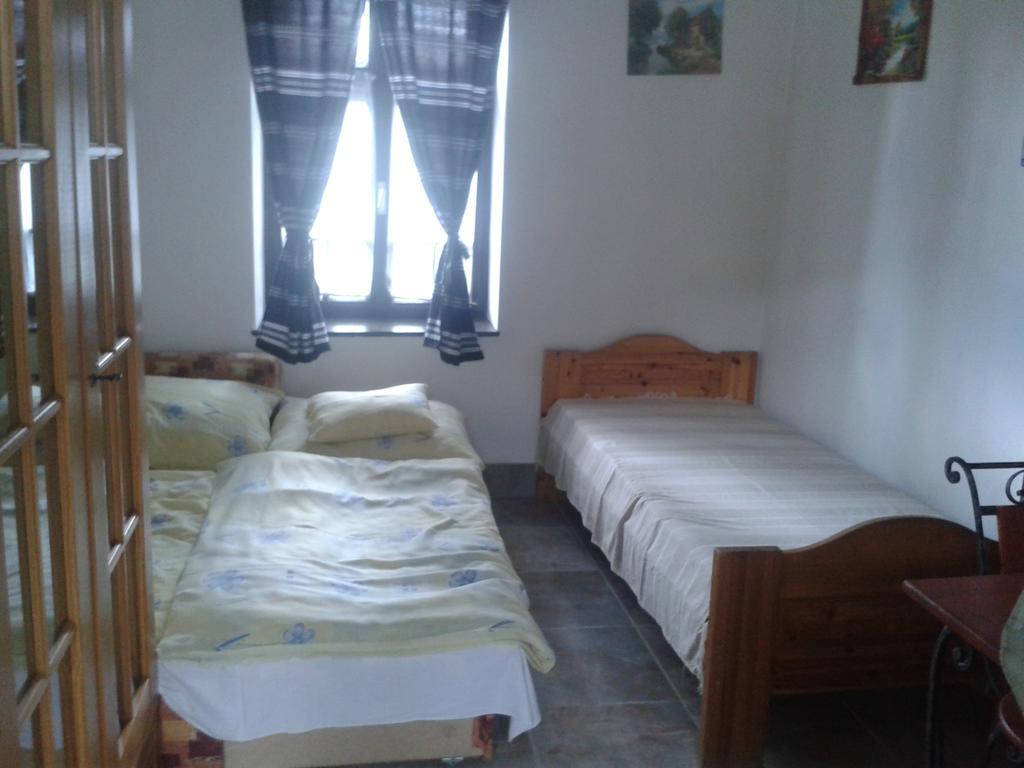 Toldi Vendégház Felsőtold Exterior foto